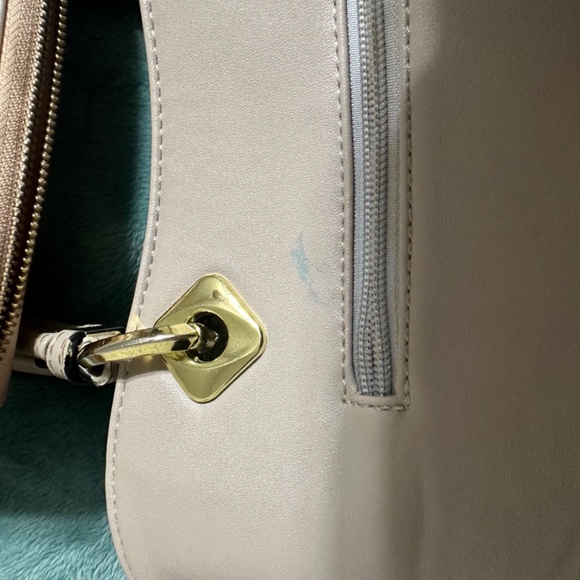 Hand bag - Picture 3 of 6